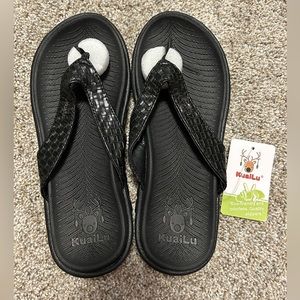 KuaiLu Sandals Women’s Size 6